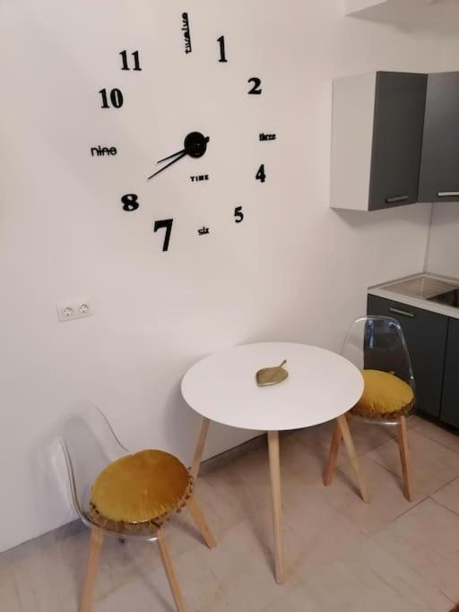 Studio Proche Du Centre-Ville 카르카손 외부 사진